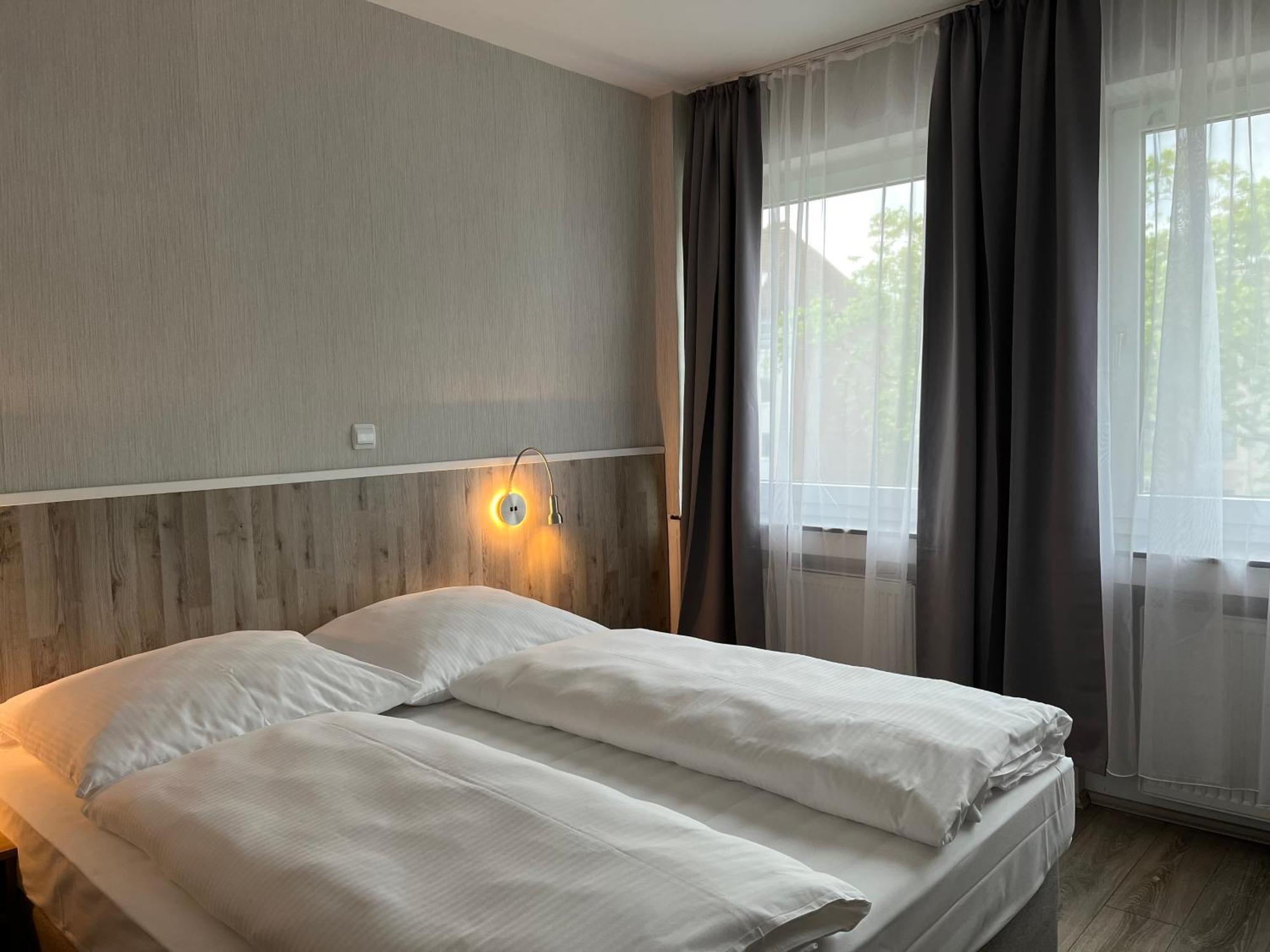Skyline Hotel Hannover Exterior photo
